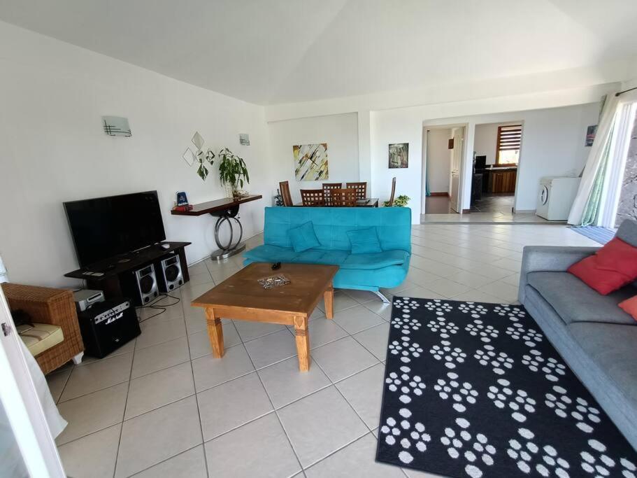 Surf House Holidays Ruisseau Creole Buitenkant foto